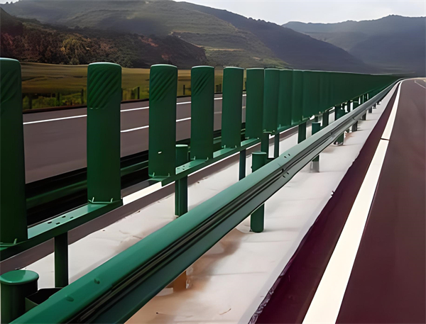 郴州三波护栏板在高速公路的应用